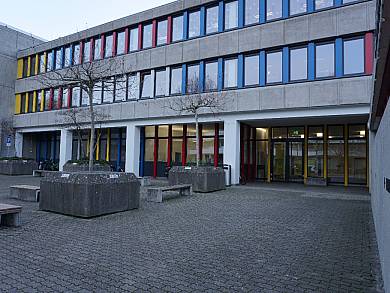 Haupteingang Burrgartenstrasse
