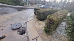 Wasserleitungsbruch im Kreisel Fiechthag